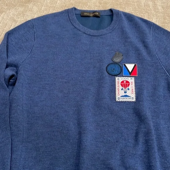 Louis Vuitton Knit. - Picture 1 of 5